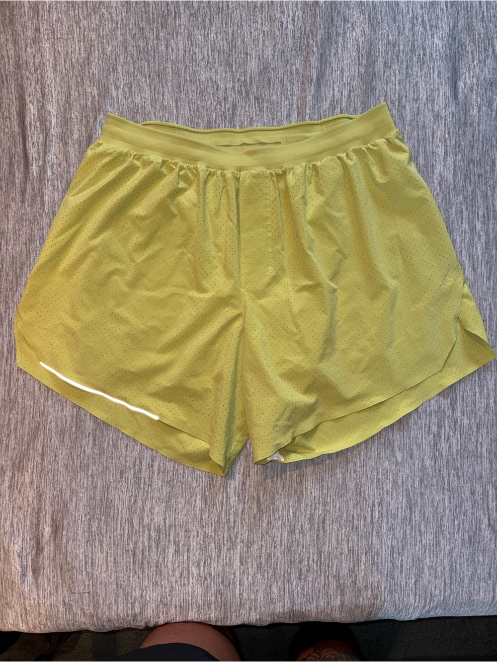 lululemon 5” shorts with liner